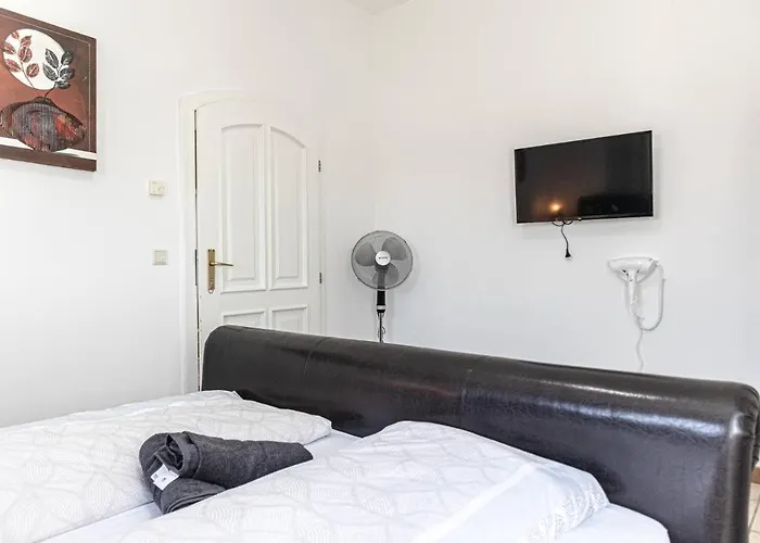 Otel Double In An Elegant House Gd *