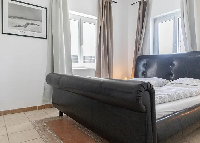 Otel Double In An Elegant House Gd